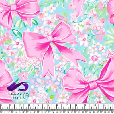 Nœuds Roses et Motif Floral